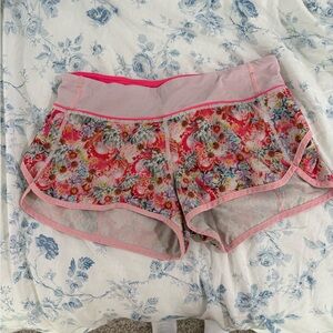 Lululemon Athletica Floral Pink Athletic Shorts low rise 2.5 inch inseam